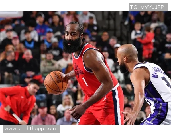 小卡首节表现亮眼6分钟内贡献4分2篮板正负值高达7